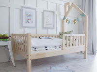 Domečková postel Mali Plotek