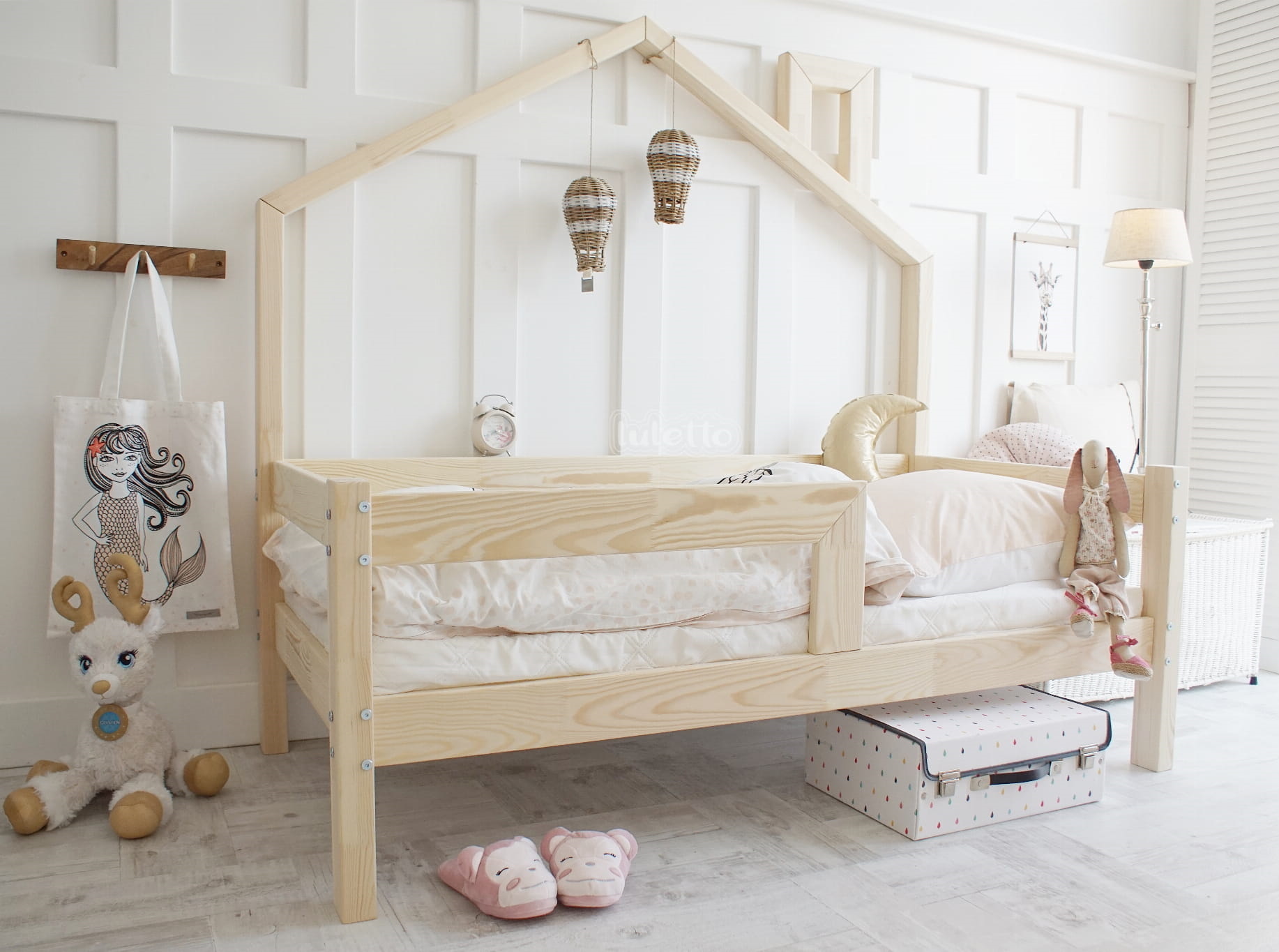 Domečková postel Bali Prosta